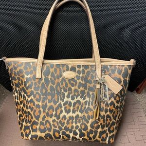 Coach cheetah small tote